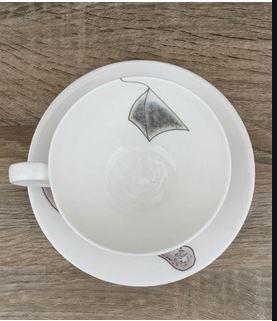 'Te Llwyd Iarll' (Earl Grey Tea) Cup and Saucer