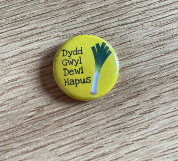 Dydd Gŵyl Dewi Hapus (cenhinen)